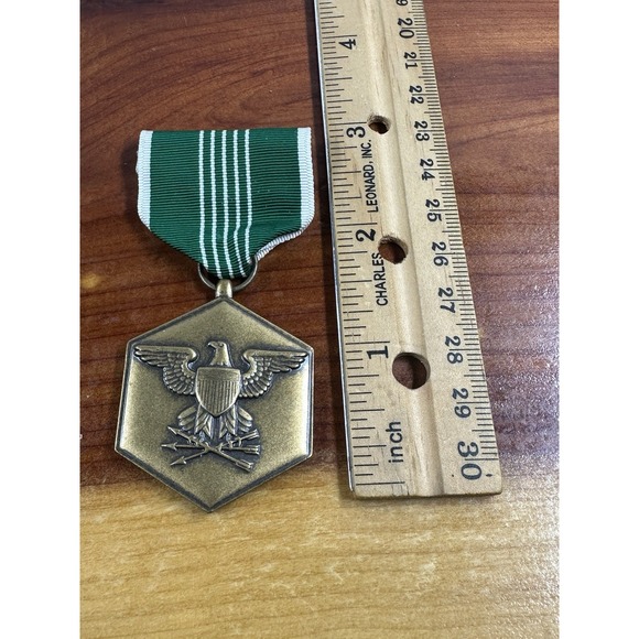 U.S.‎ Army Commendation Medal 'For Military Merit' Medal - Picture 3 of 4